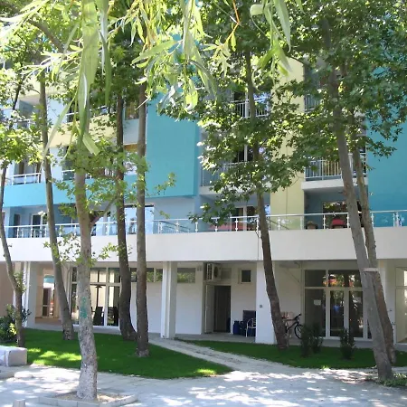 Amazing 2 Bedroom Next To The Apartment Sunny Beach