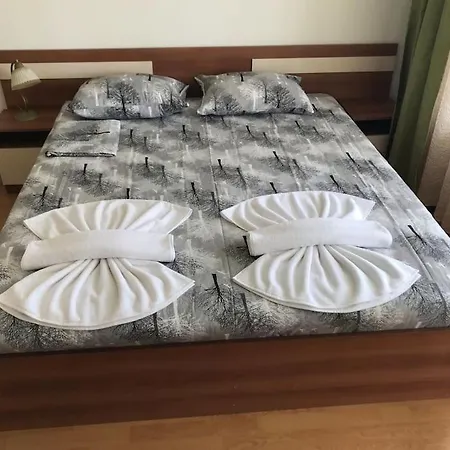 شقة Amazing 2 Bedroom Next To The *